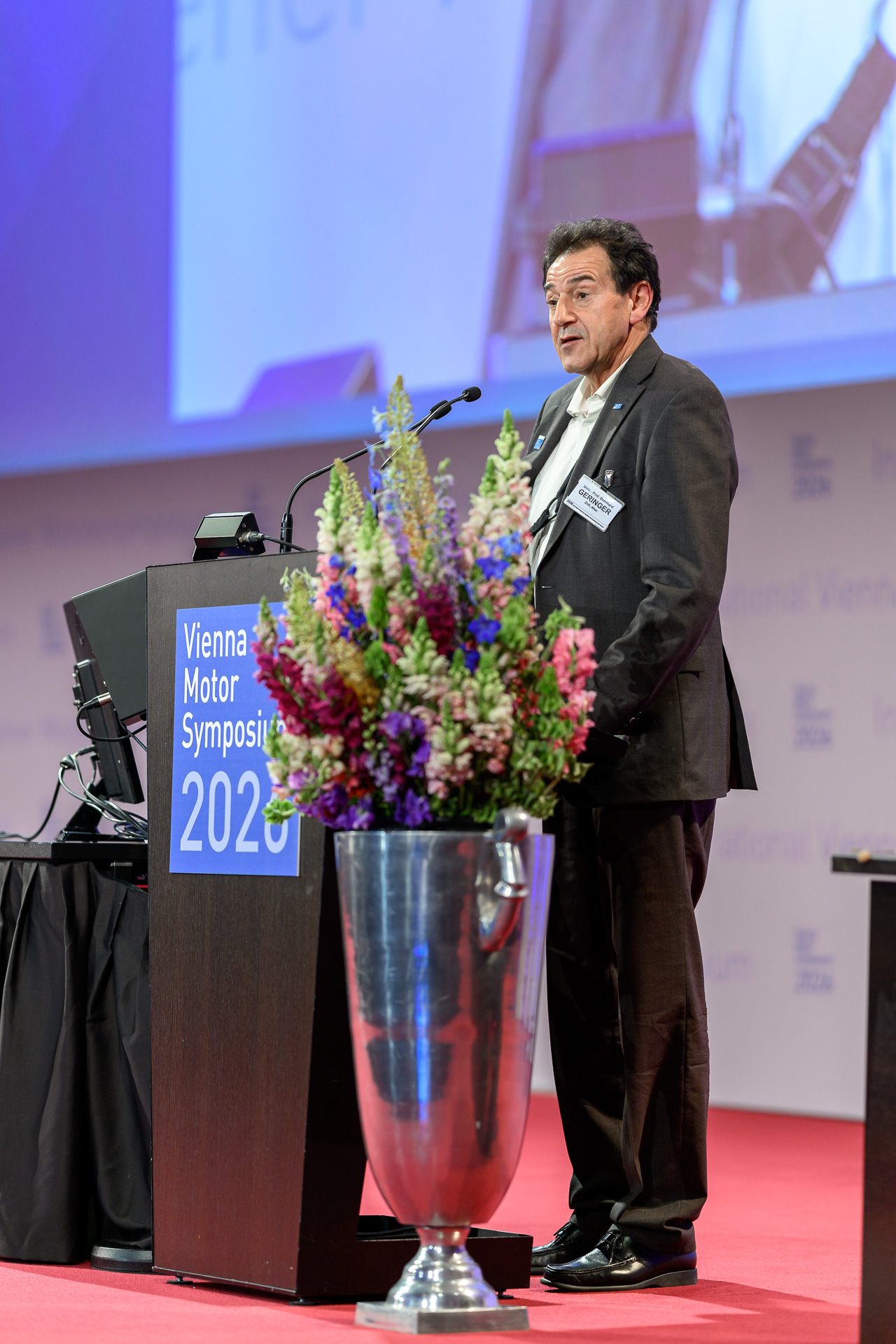 Bild 16 von 22 – Album Mediendatenbank