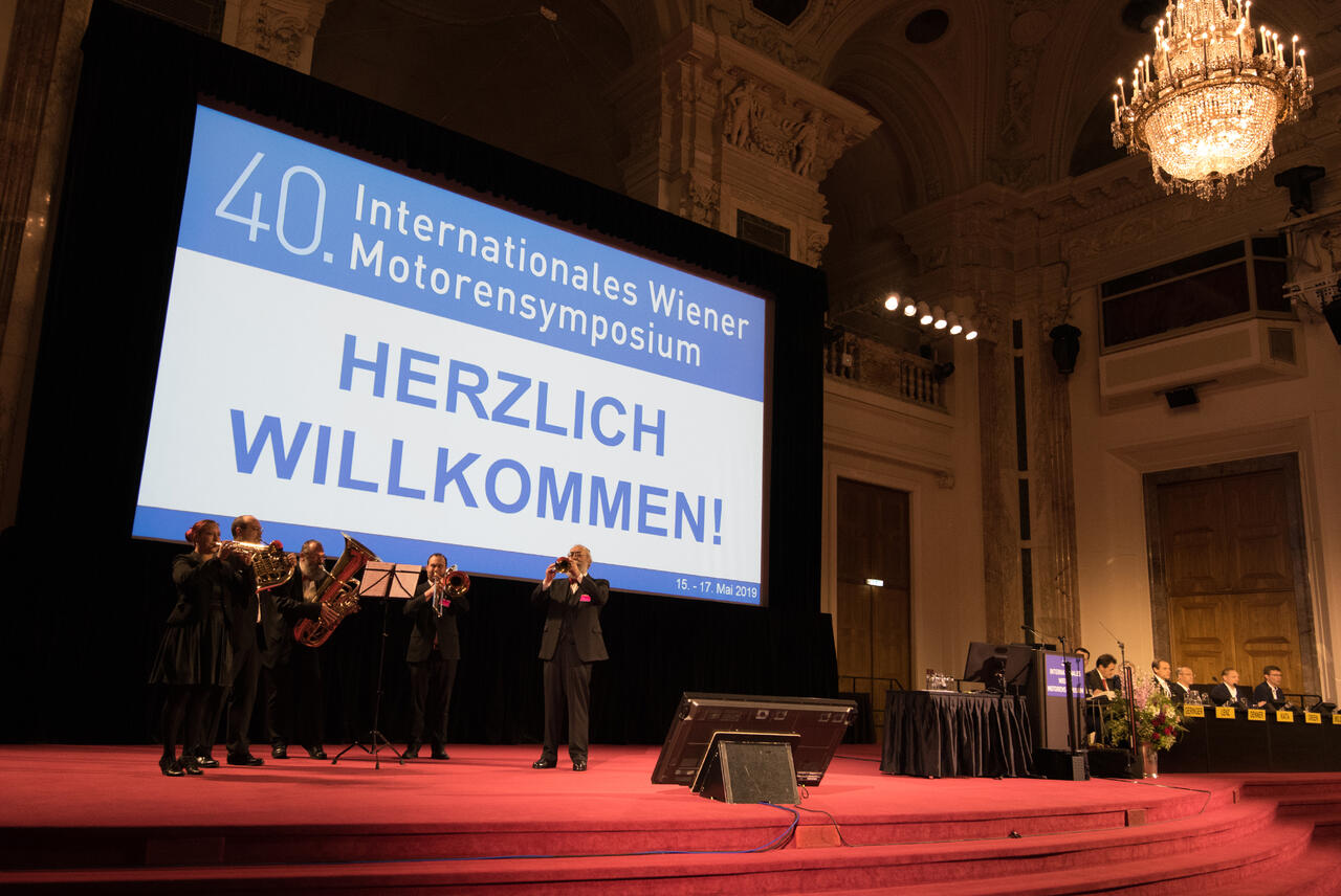Bild 3 von 17 – Album strjrz