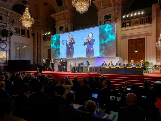 Bild 3 von 23 – Album Mediendatenbank