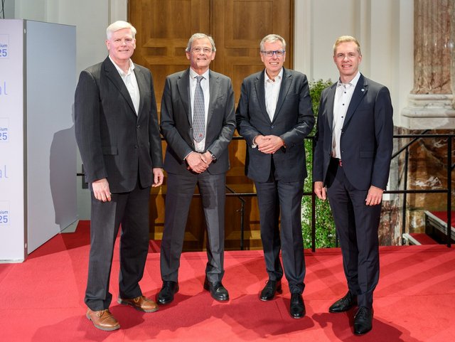 Bild 8 von 23 – Album Mediendatenbank