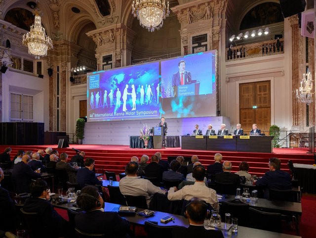 Bild 11 von 23 – Album Mediendatenbank