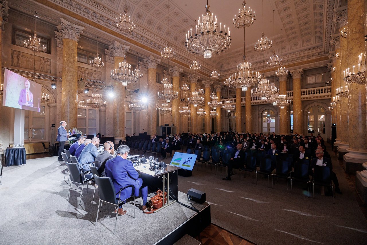 Bild 6 von 23 – Album Mediendatenbank