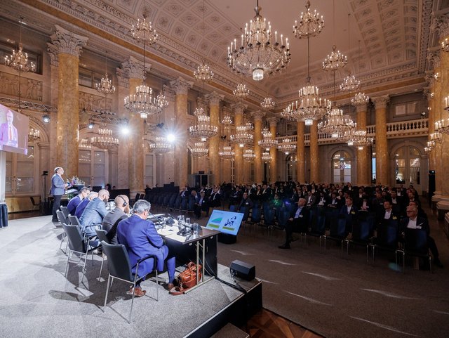 Bild 6 von 23 – Album Mediendatenbank